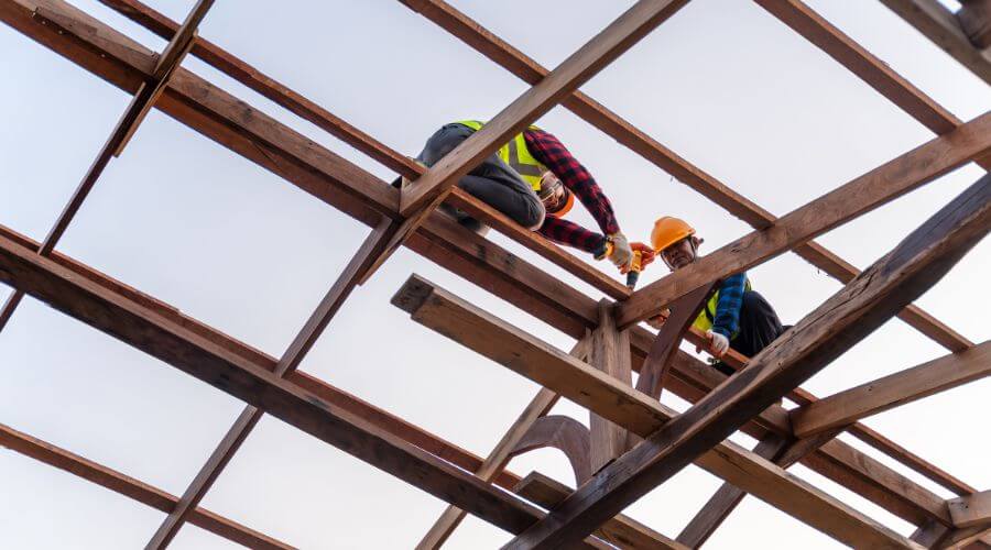 Professional gutter cleaning services in Loyalton, CA